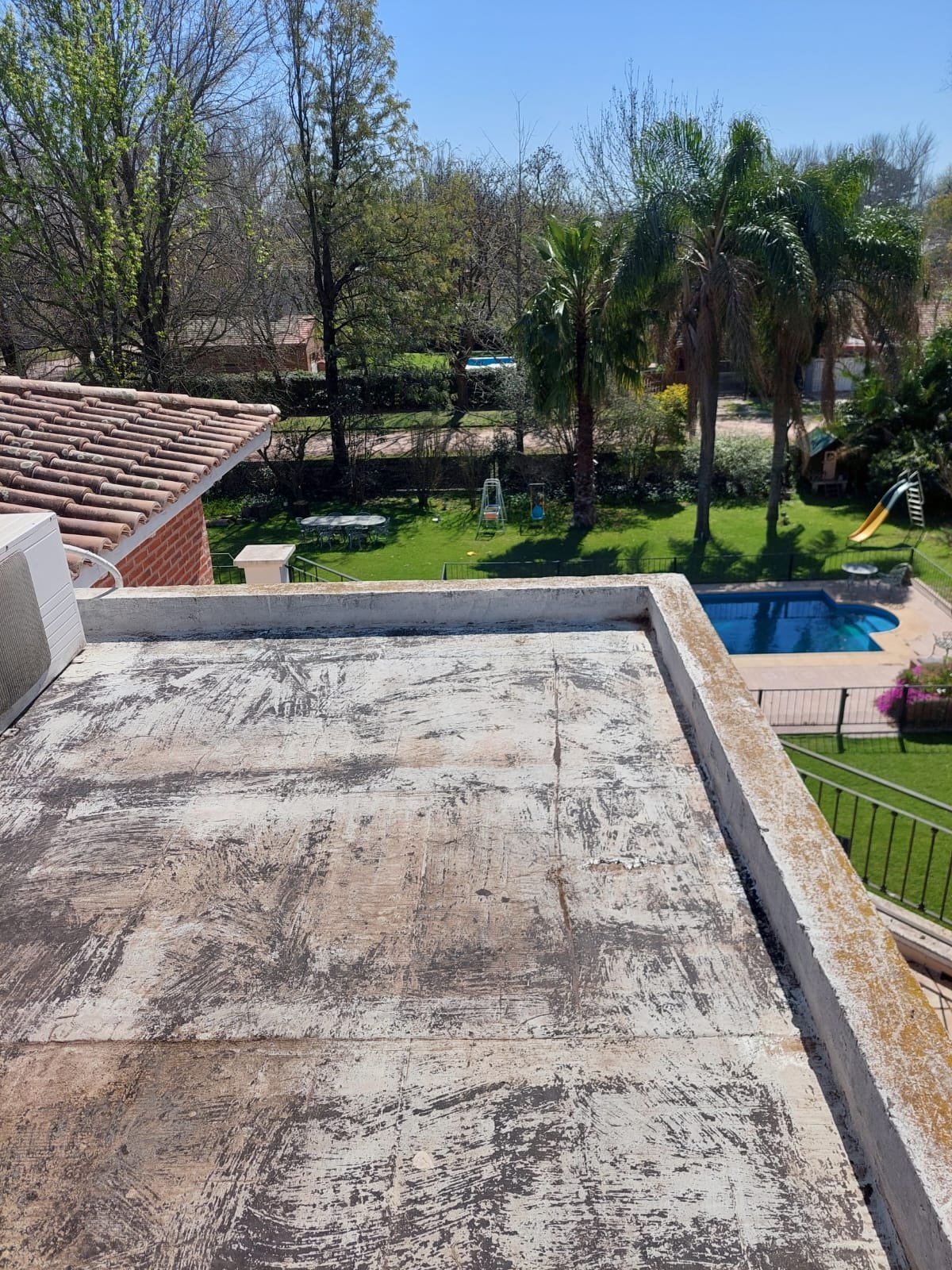 Terraza durante trabajos de impermeabilización